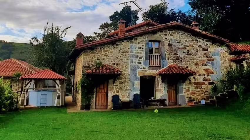 El Pil&oacute;n Hotel Casa Rural