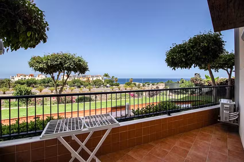 El Rincon &ndash; Los Cristianos sea view apartment with 2 bedrooms and 2 bathrooms