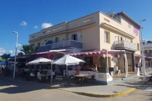 El Sol Sunshine Bar & Beach Apartments