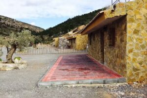 El Solins, Complejo Tur&iacute;stico