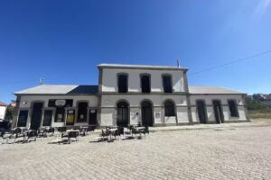 El Vag&oacute;n B&eacute;jar Bar-Albergue