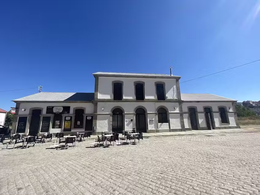El Vag&oacute;n B&eacute;jar Bar-Albergue