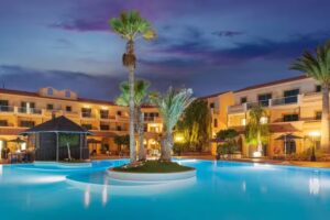 Elba Luc&iacute;a Sport & Suite Hotel