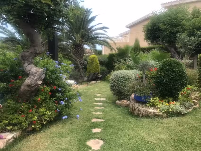 Emma&rsquo;s Holiday Villas