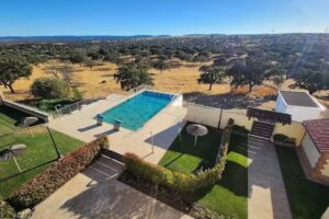 Entrada al cruce Hotel Haza de la Concepci&oacute;n