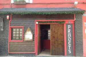 Es Pradets. Hotel y Restaurante