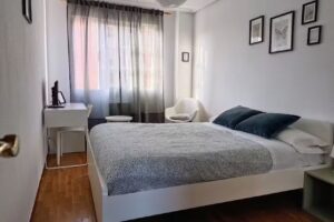 ESTANCIA DE 4 HABITACIONES, SIN COCINA 2 BA&Ntilde;OS, C/ Pozo