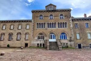 Estibalitz-ko Ostatua/Hospeder&iacute;a De Est&iacute;baliz