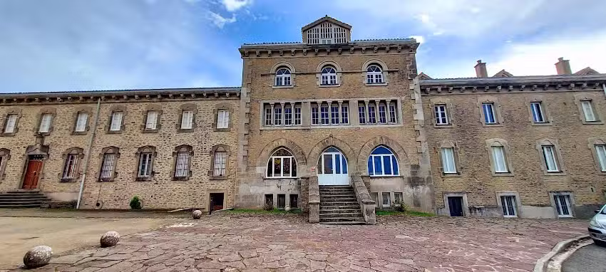 Estibalitz-ko Ostatua/Hospeder&iacute;a De Est&iacute;baliz