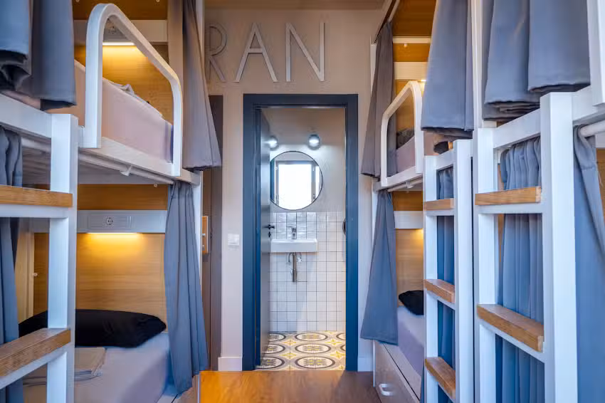 Factory Hostels Barcelona
