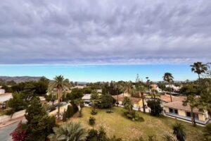 Family on the Sea, Guadalmar Beach