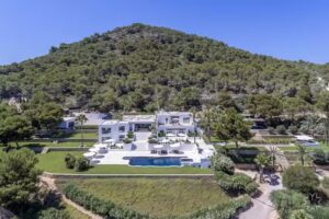 Feel Free Ibiza &ndash; Villas and yachts