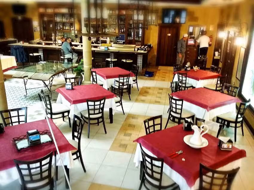 Finca El Encinar / Restaurante &ndash; Hotel