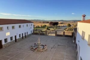 Finca la Toleda de Saura