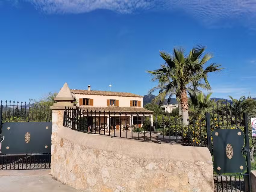 Finca las Ca&ntilde;as