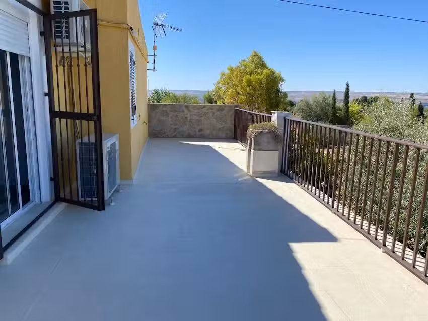 Finca Los Nardos de Miraltajo