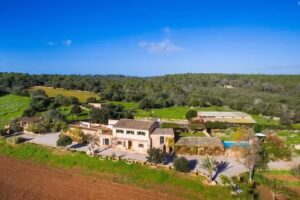 Finca sa Cova d&rsquo;en Borino