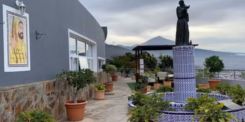 Fraternidad de la Divina Providencia &ndash; Hogar Jes&uacute;s de Nazaret