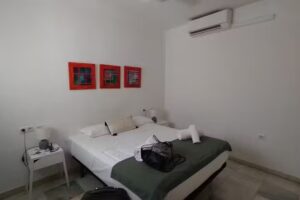 Froilan city walls by Valcambre