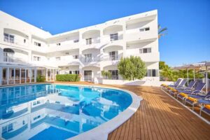 Gavimar Ariel Chico Hotel & Resort