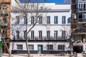 Genteel Home Recaredo