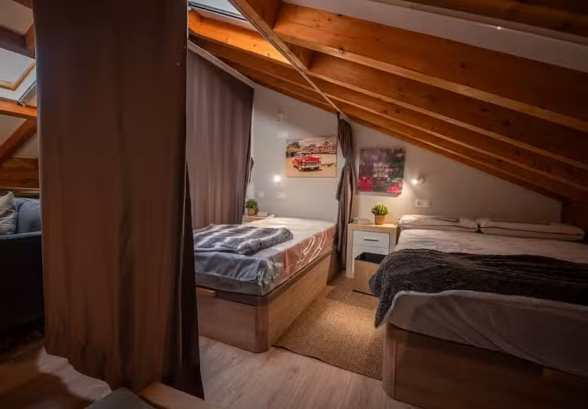 Gl Hostel &ndash; Albergue Peregrino Mompia