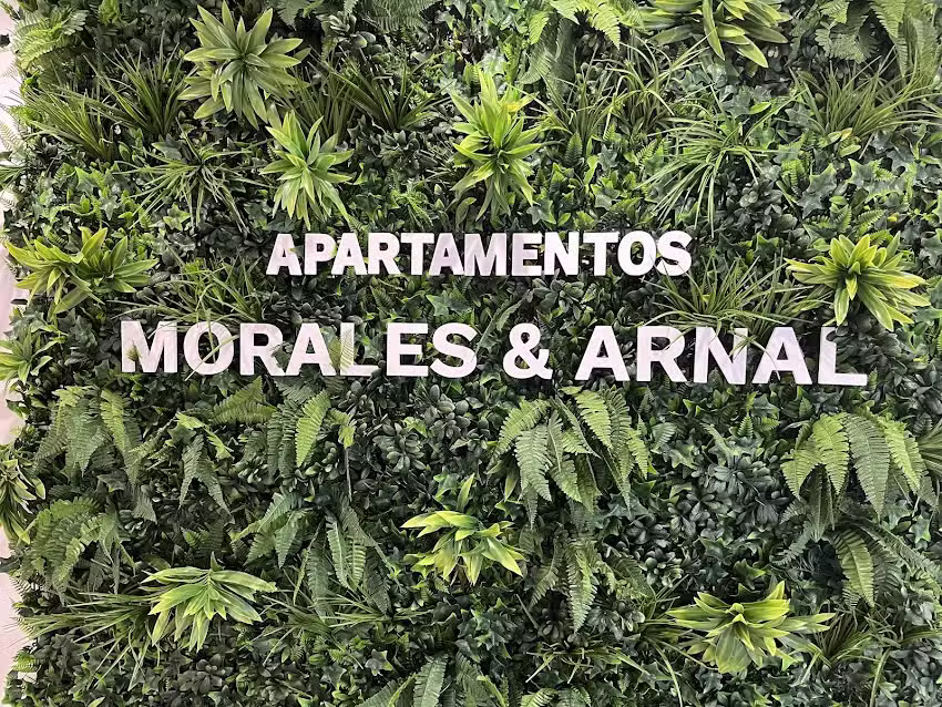 Grupo Morales & Arnal. Apartamentos, Hoteles, Casas Rurales y Restaurantes