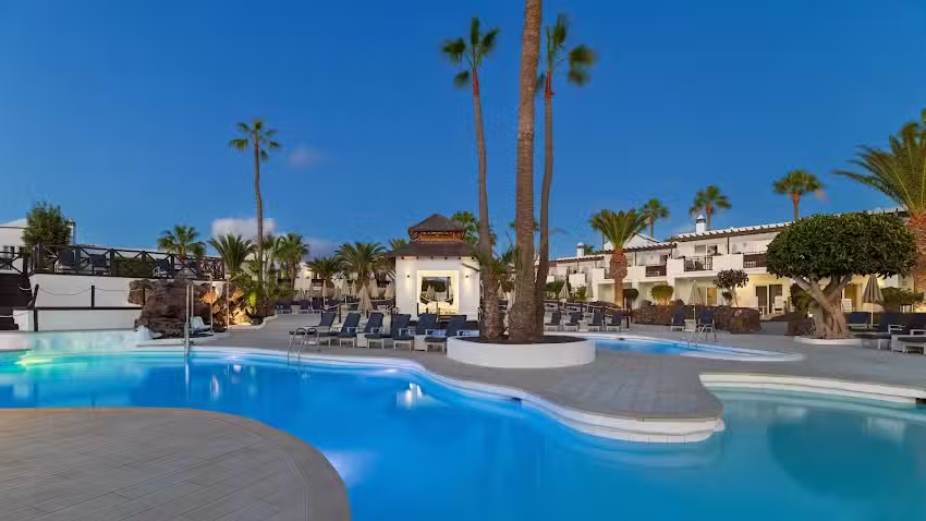 H10 White Suites Boutique Hotel