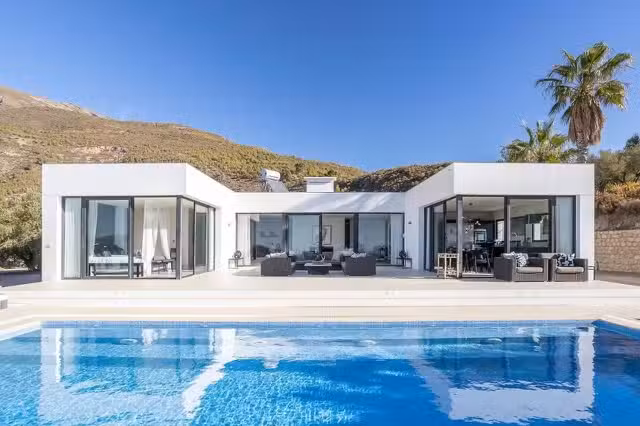 Hill House Spain
