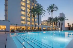 HM Ayron Park &ndash; Adults Only