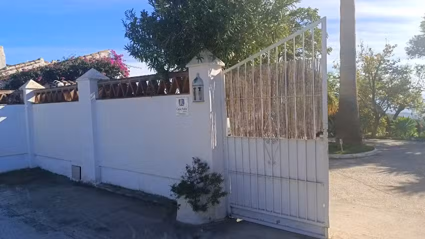 Holiday home Cortijo Los Almendros 1