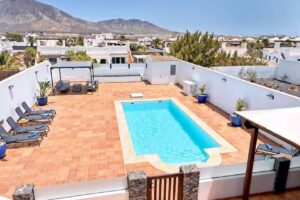 Holiday Hosting Canarias