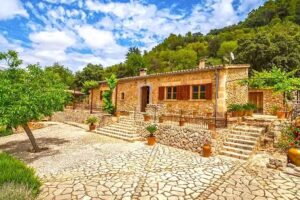 Holiday Villa Mallorca Bridge