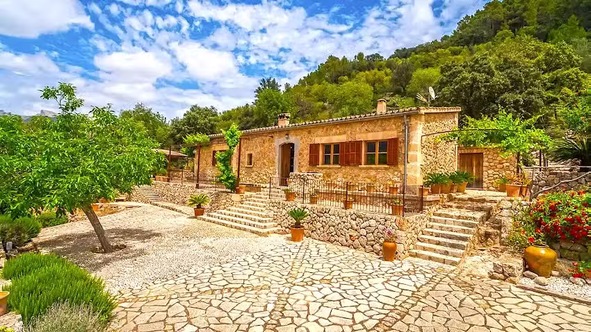 Holiday Villa Mallorca Bridge