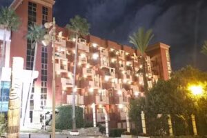 Holiday World Resort