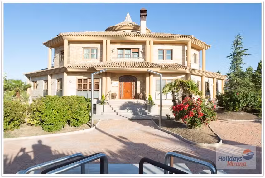 HOLIDAYS MIRANA I Alojamiento Yecla