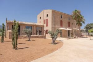 Hort de Ca&acute;n Salv&agrave;