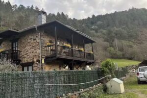 Hospedaxe &ndash; Ferrer&iacute;a Quint&aacute;