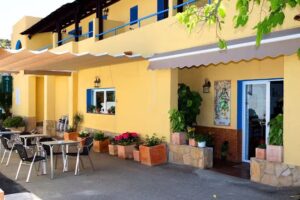 Hospeder&iacute;a Ancladero -La Parata