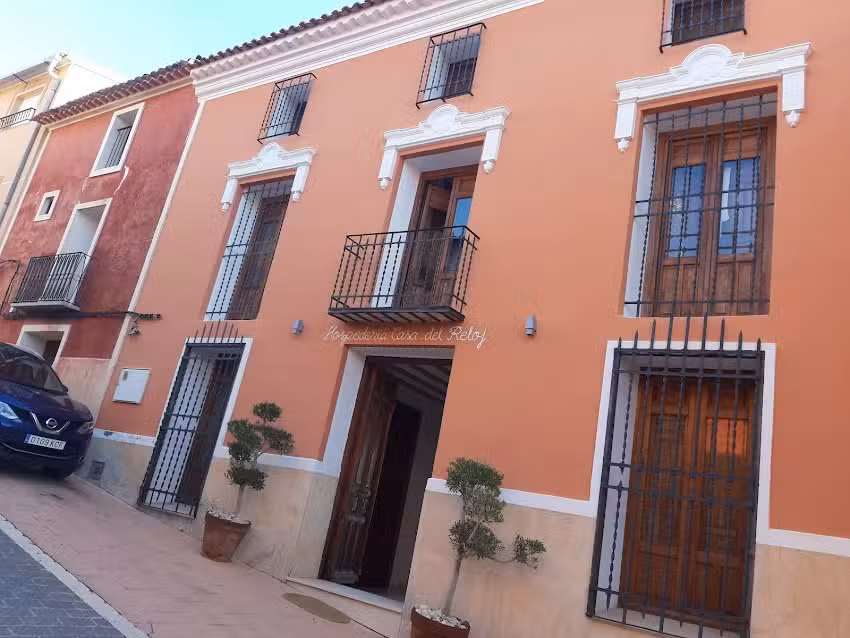 Hospeder&iacute;a Casa del Reloj