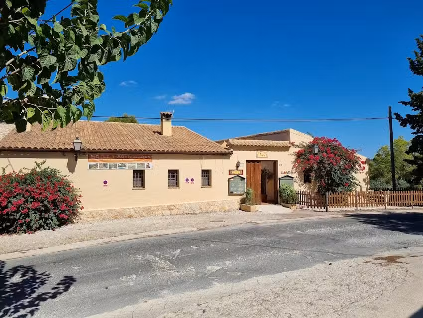 Hospeder&iacute;a La Mariposa