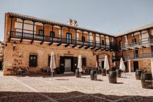 HOSPEDER&Iacute;A SANTA ELENA