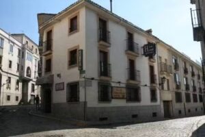 Hostal Alc&aacute;ntara