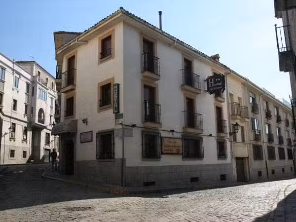 Hostal Alc&aacute;ntara