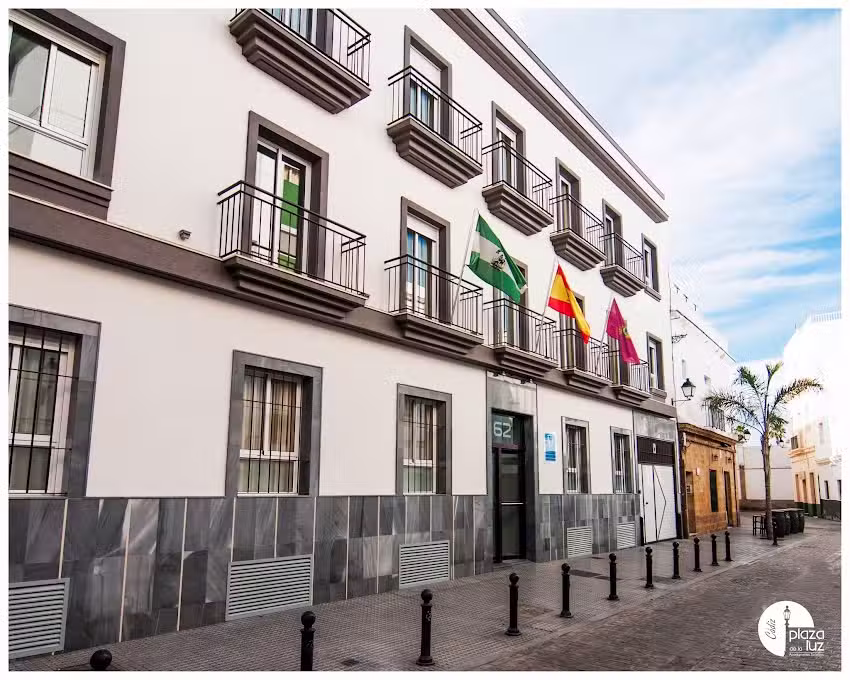 Hostal & Apartamentos Plaza de la Luz