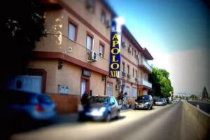 Hostal Apolo Trece