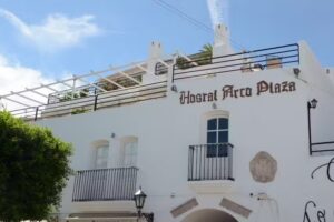 Hostal Arco Plaza