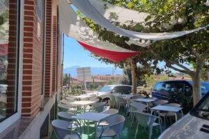 HOSTAL ARPA/RESTARANTE CLAUDIA/BAR