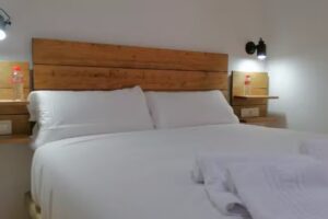 Hostal Auto check in Cu&eacute;ntame Evoluci&oacute;n