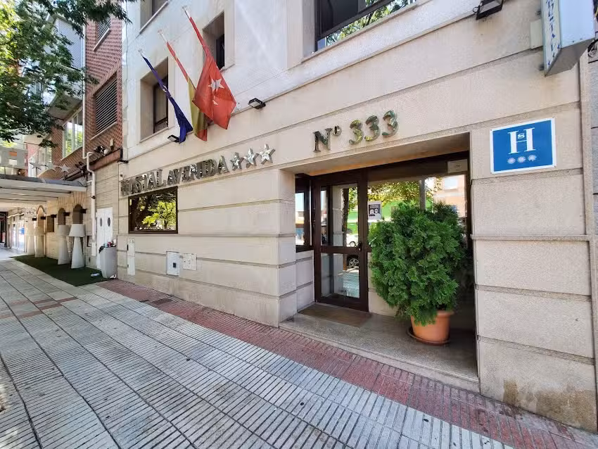 Hostal Avenida Barajas